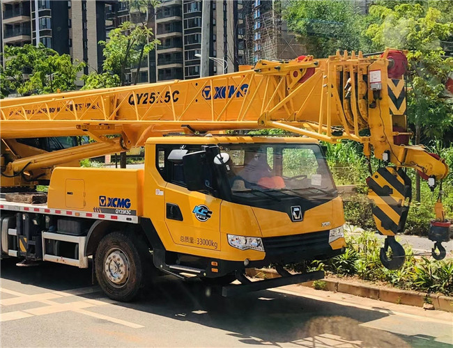 海宁市大件设备吊装租赁吊车