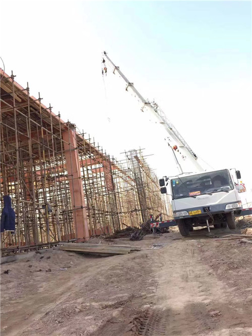 海宁市吊车作业的安全注意事项有哪些？